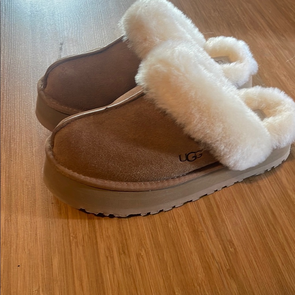 NEW UGG Disquette platform